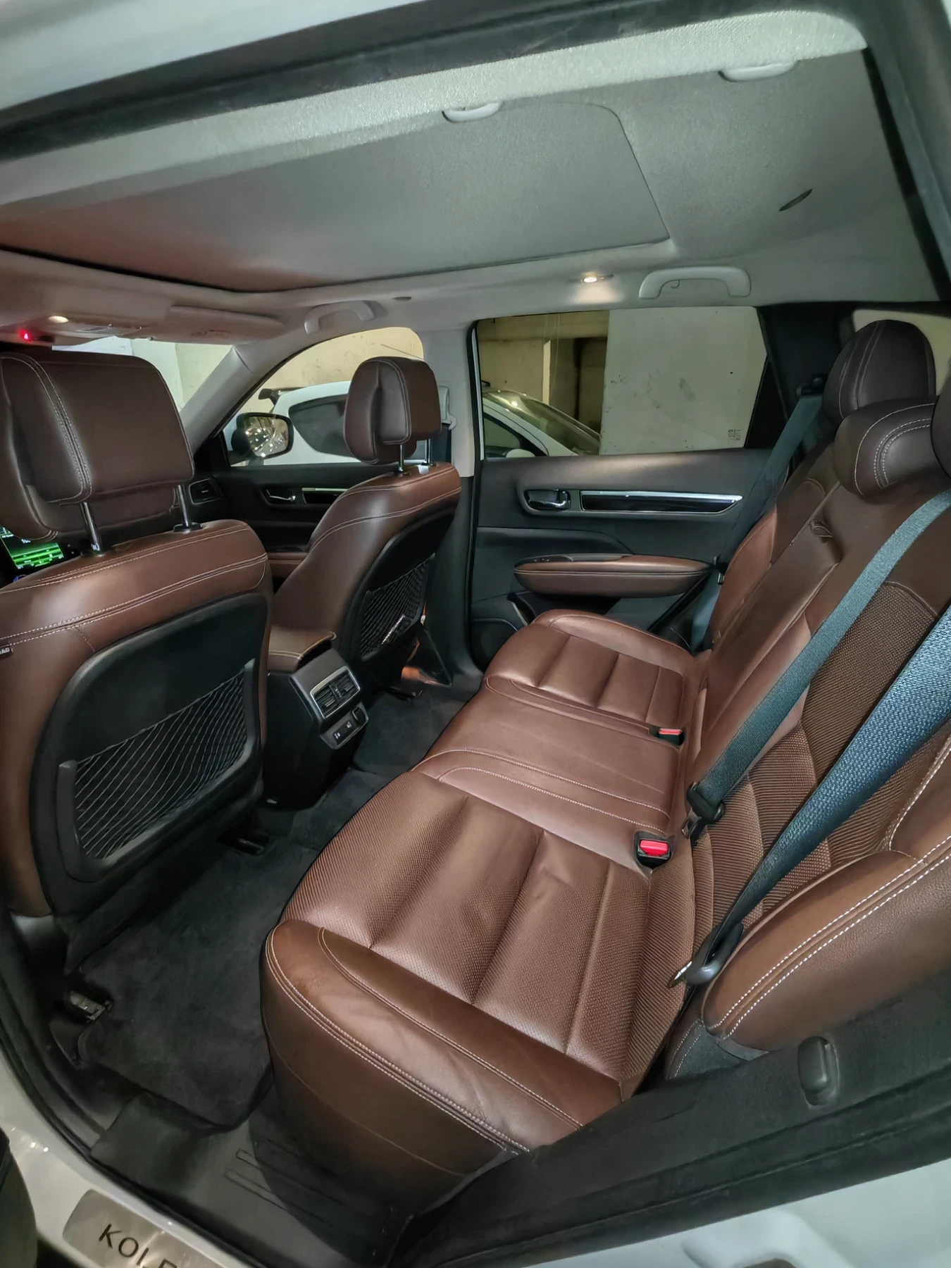 Renault Koleos 2.0 dCi / 177 k.c. / 4x4 automatic, снимка 7 - Автомобили и джипове - 54559262