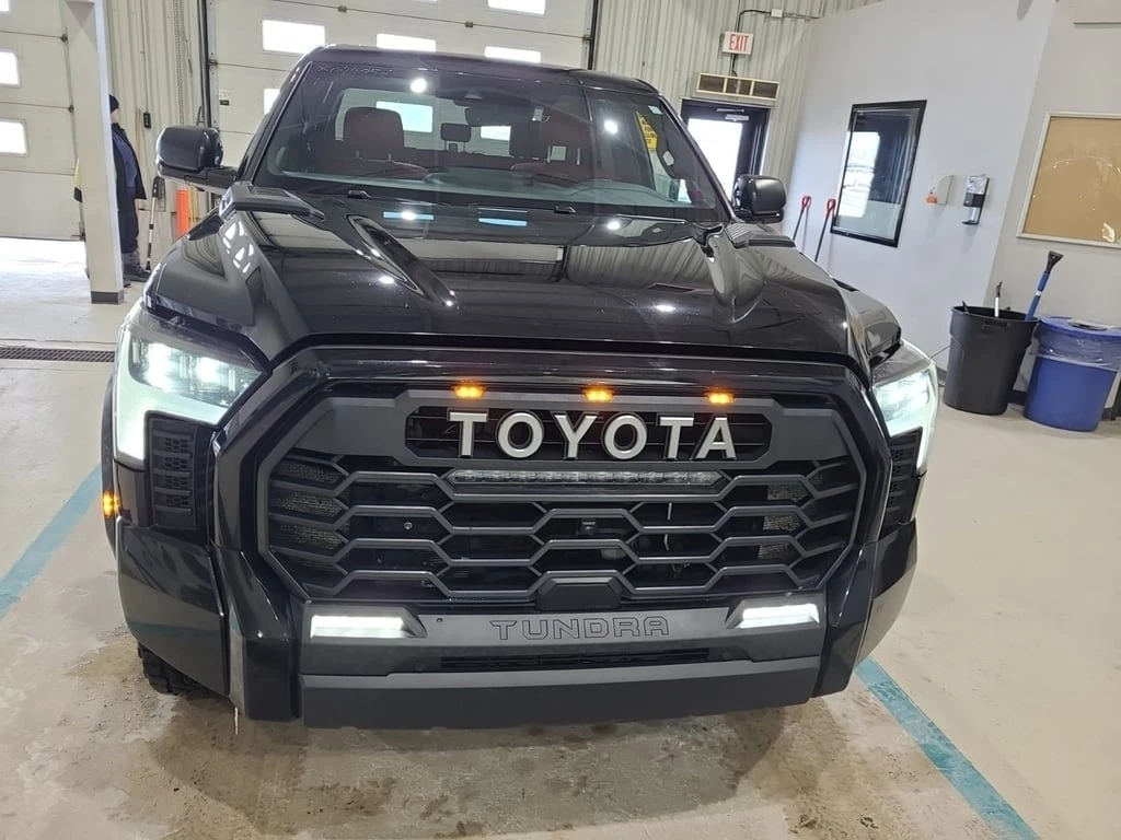 Toyota Tundra * LIMITED HYBRID * CARFAX * ФИНАНСИРАНЕ - изображение 7