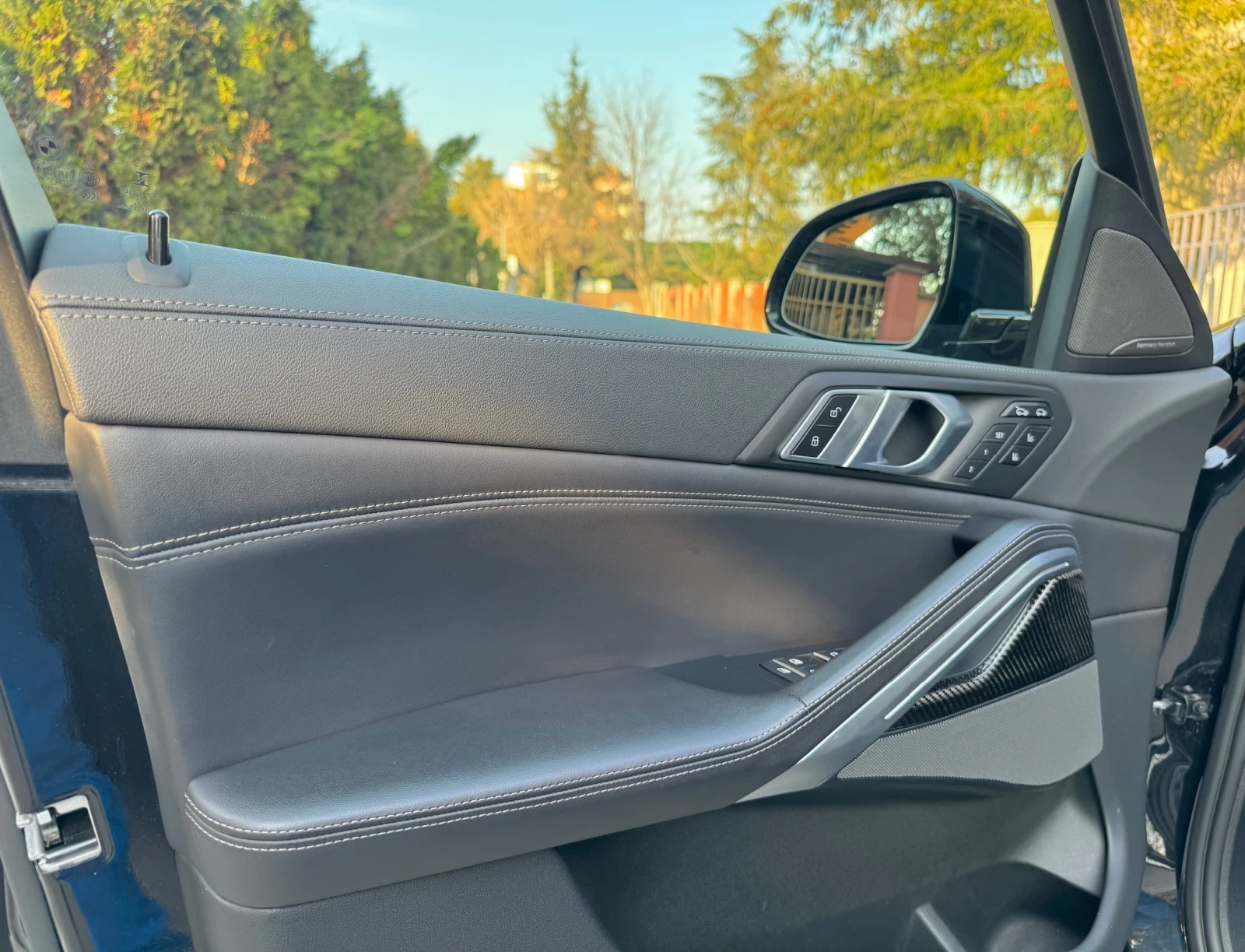 BMW X6 M50i* MPERFOTMANCE* H/K* Head Up* 360Cam* ЛИЗИНГ, снимка 7 - Автомобили и джипове - 53774145