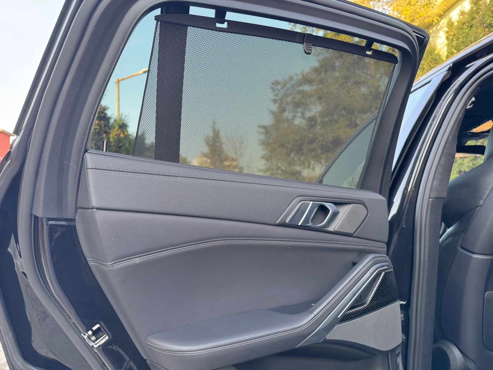 BMW X6 M50i* MPERFOTMANCE* H/K* Head Up* 360Cam* ЛИЗИНГ, снимка 9 - Автомобили и джипове - 53774145