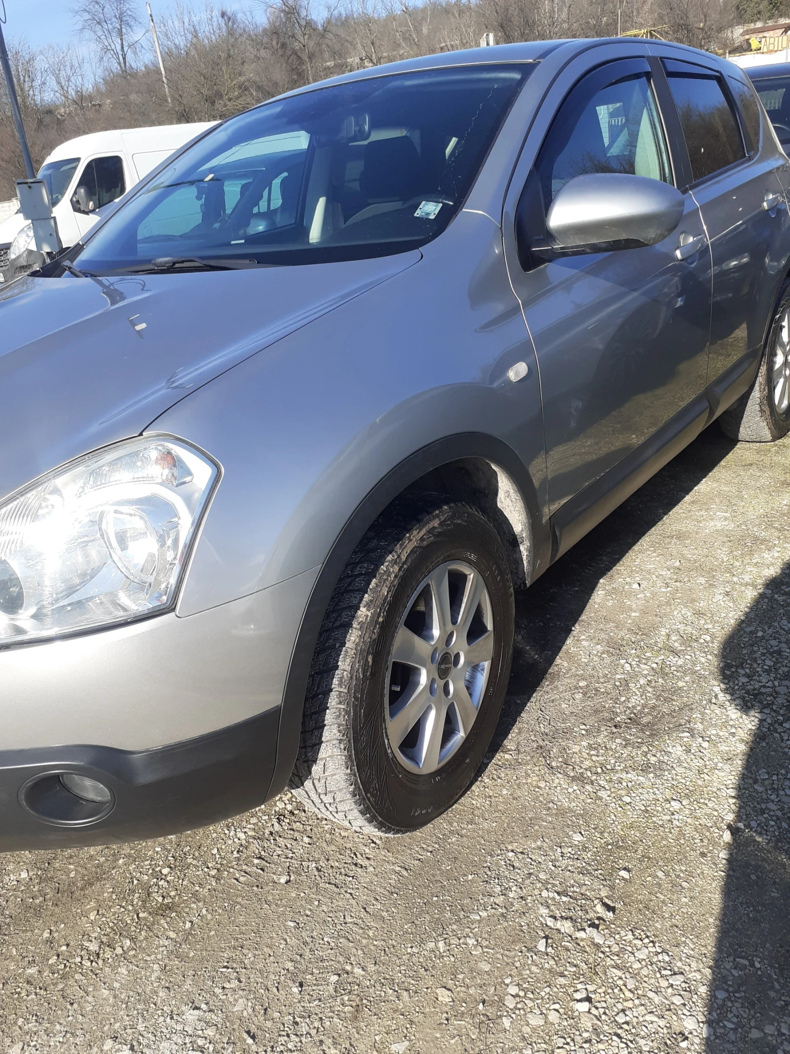 Nissan Qashqai, снимка 7 - Автомобили и джипове - 54506889