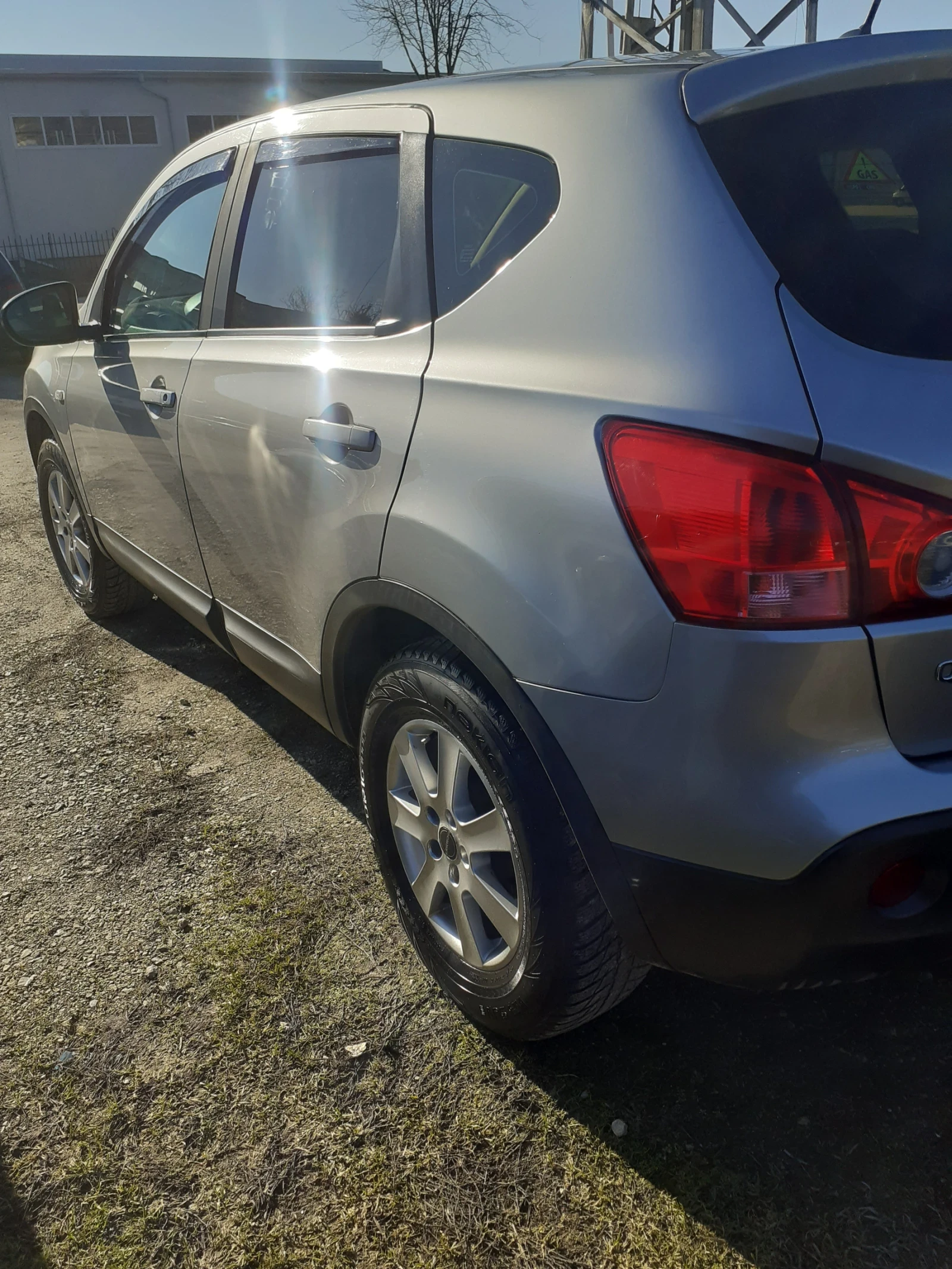 Nissan Qashqai, снимка 5 - Автомобили и джипове - 54506889