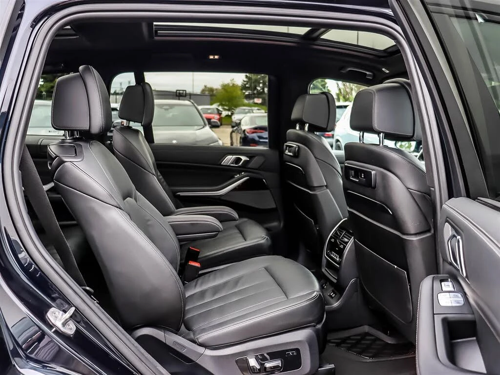 BMW X7 xDrive40i* М PACK* LOADED* АВТО ФИНАНСИРАНЕ* , снимка 8 - Автомобили и джипове - 54669981