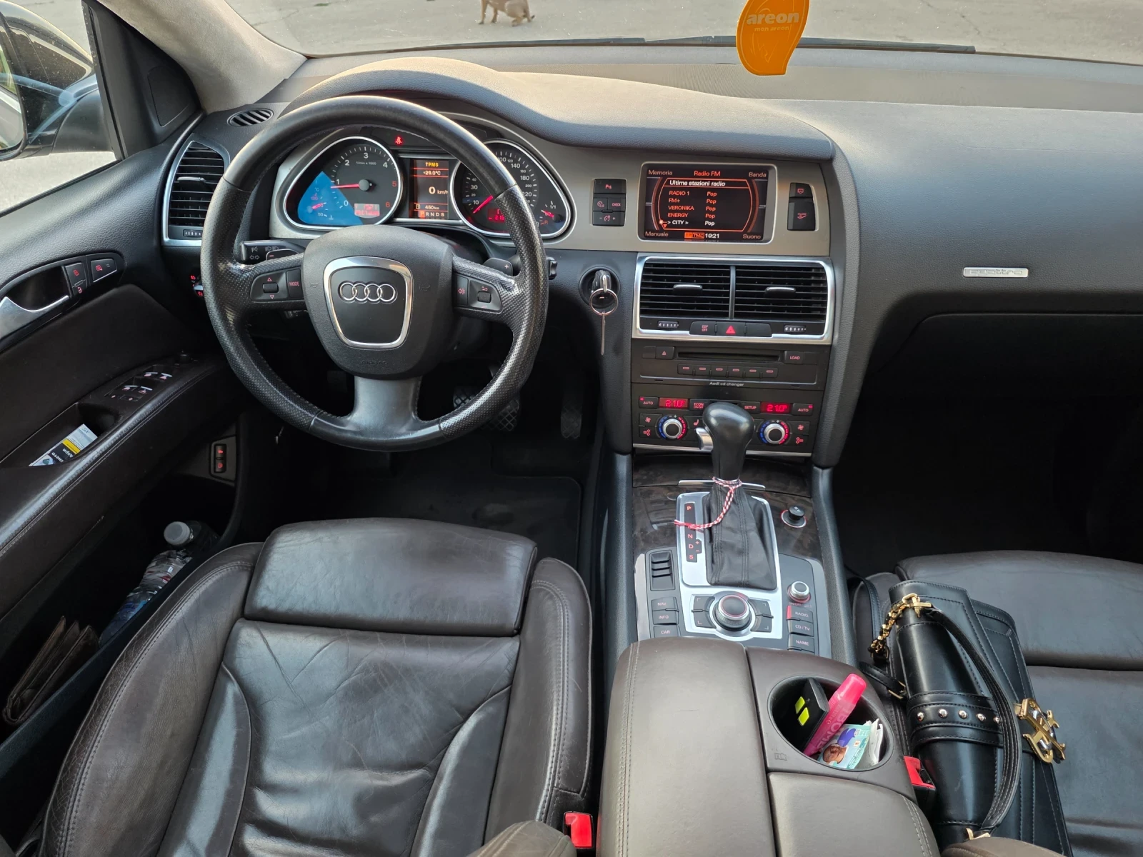 Audi Q7 3.0 TDI 7местна ФОЛИРАНА., снимка 11 - Автомобили и джипове - 55449913
