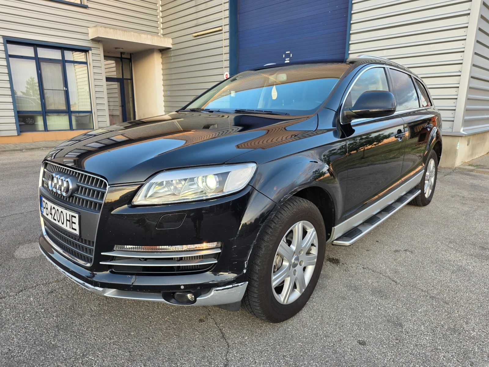 Audi Q7 3.0 TDI 7местна ФОЛИРАНА.