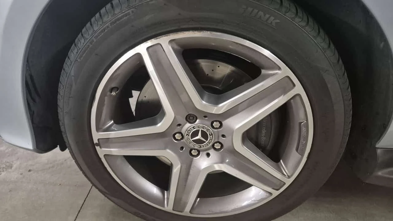 Mercedes-Benz GLE 400 * CARFAX * ОПЦИЯ ЗА ФИНАНСИРАНЕ, снимка 7 - Автомобили и джипове - 55468490