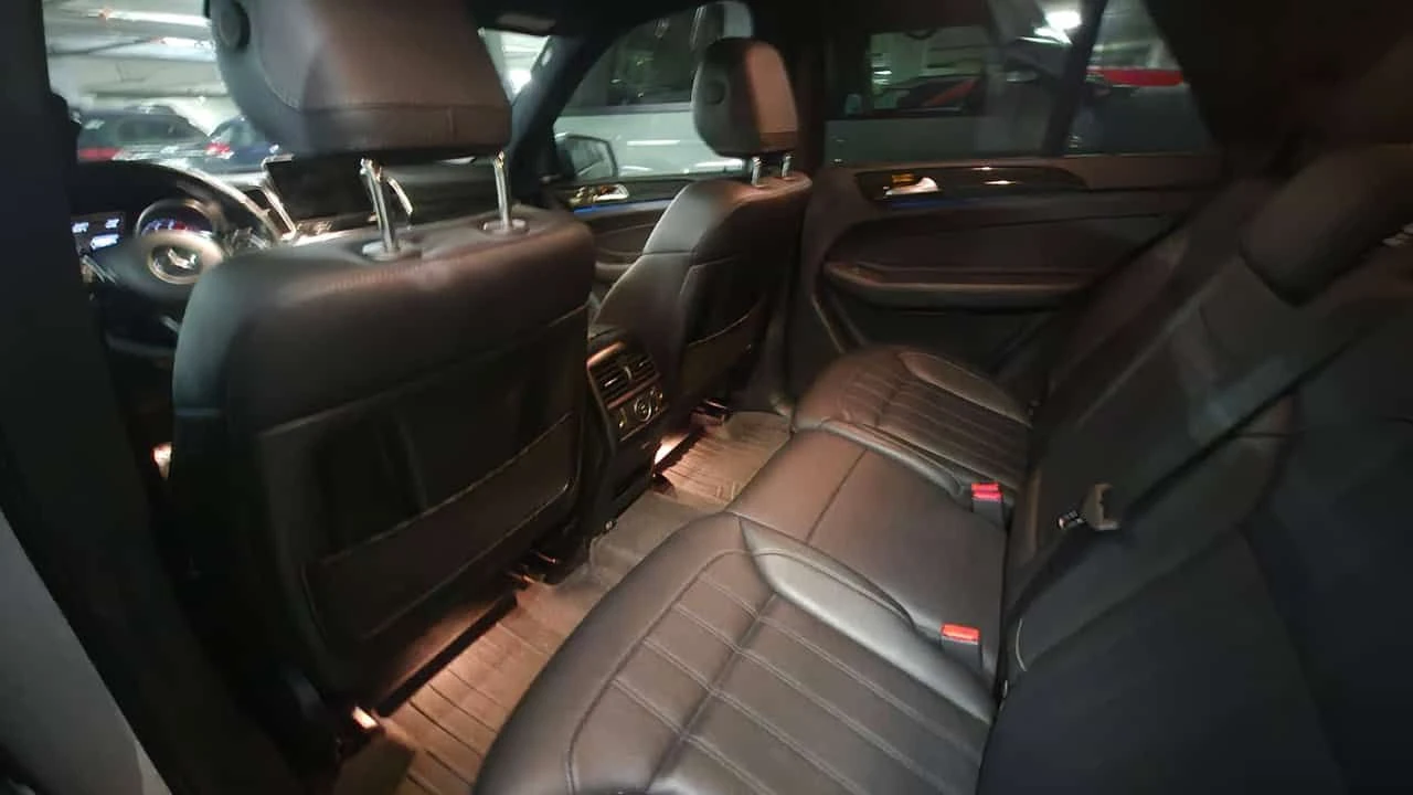 Mercedes-Benz GLE 400 * CARFAX * ОПЦИЯ ЗА ФИНАНСИРАНЕ, снимка 10 - Автомобили и джипове - 55468490