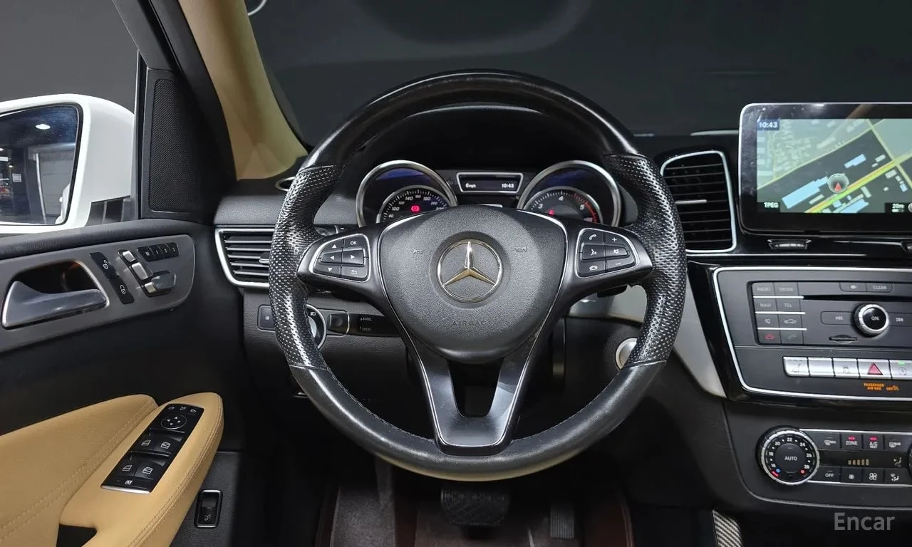 Mercedes-Benz GLE 350 * 4MATIC * АВТОКРЕДИТ БЕЗ ПЪРВОНАЧАЛНА ВНОСКА, снимка 12 - Автомобили и джипове - 55950542