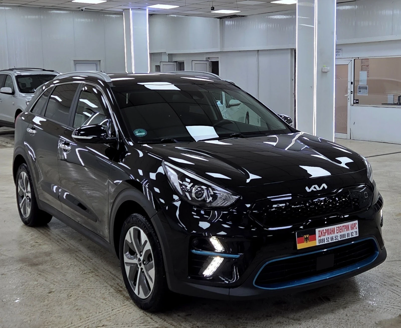 Kia Niro В гаранция/Сервизна КНИЖКА