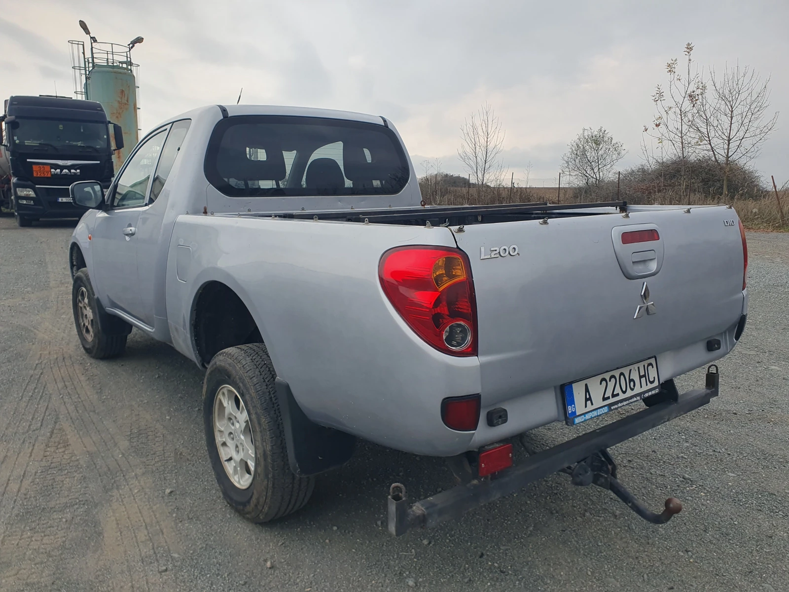 Mitsubishi L200, снимка 5 - Автомобили и джипове - 56657268
