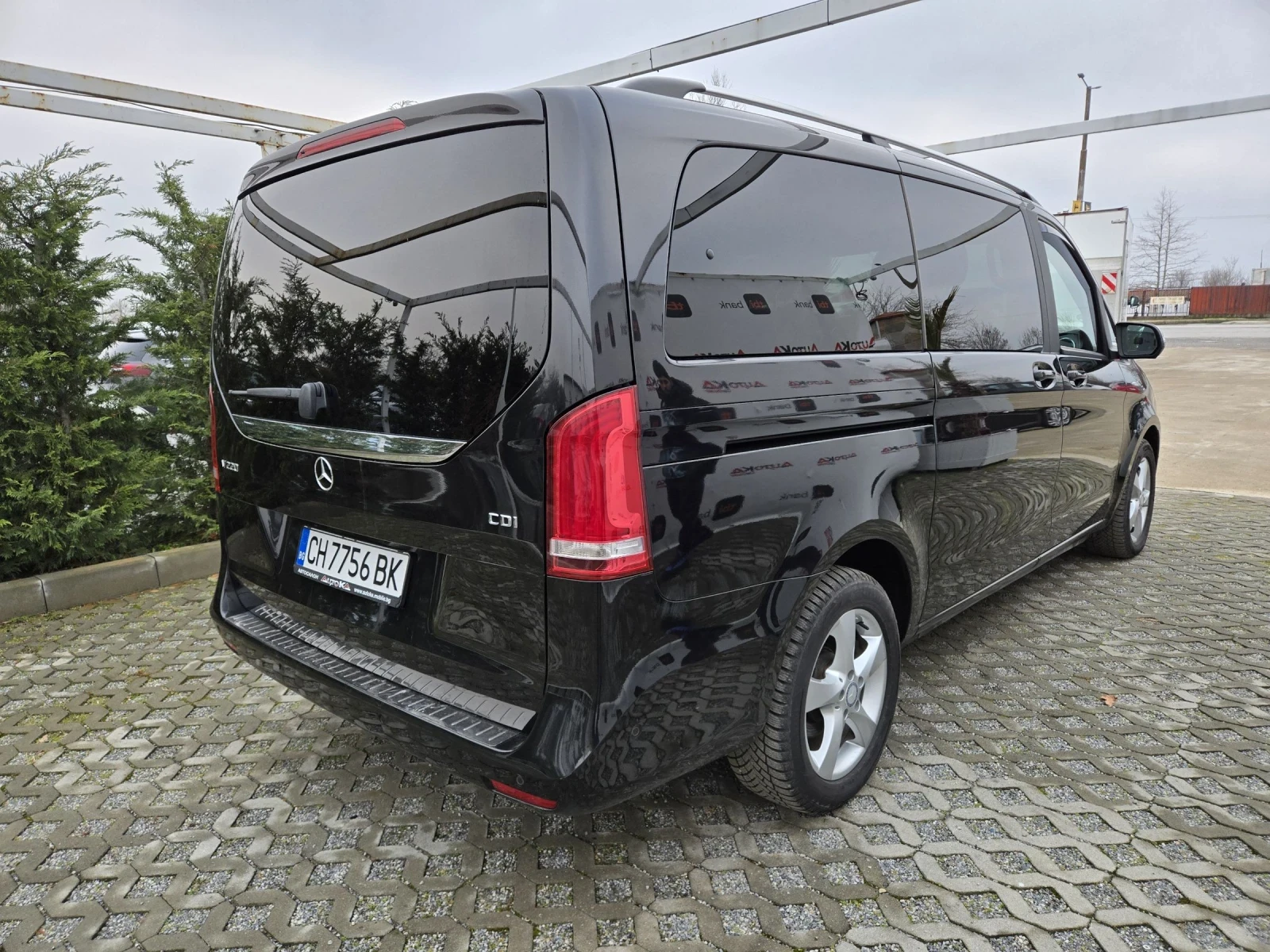 Mercedes-Benz V 220 2.2CDI-163кс/LONG/NAVI/LED/CAM/СЕРВ.ИСТОРИЯ - изображение 3