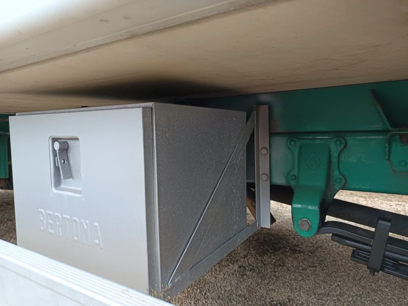 Renault Mascott ХАДИЛЕН + БОРД, снимка 13 - Камиони - 52249075