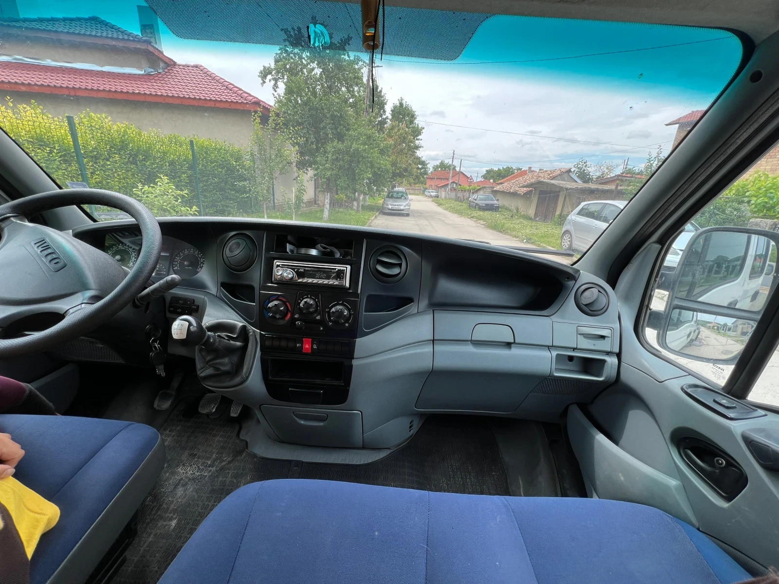Iveco Daily, снимка 6 - Камиони - 55415022
