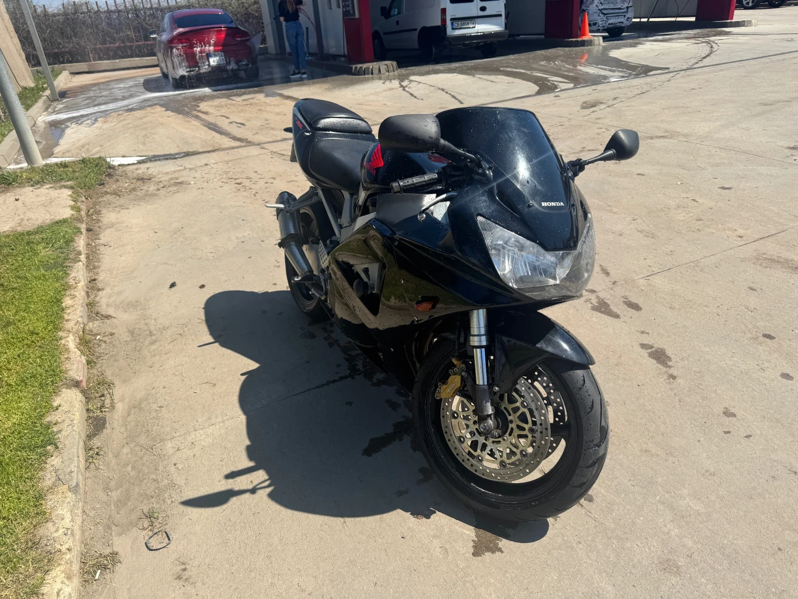 Honda Cbr 929 rr, снимка 2 - Мотоциклети и мототехника - 54017003