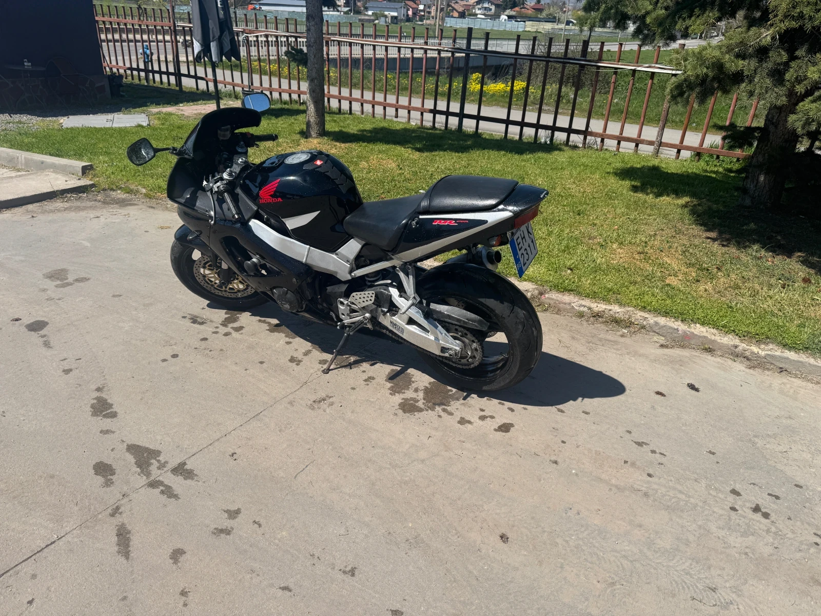 Honda Cbr 929 rr, снимка 3 - Мотоциклети и мототехника - 54017003