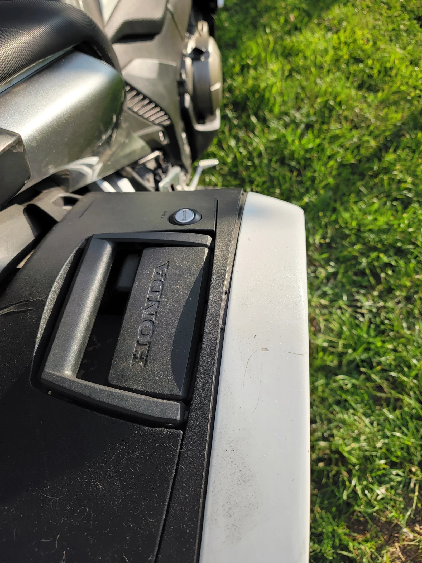 Honda Vfr 1200F, снимка 10 - Мотоциклети и мототехника - 54824880