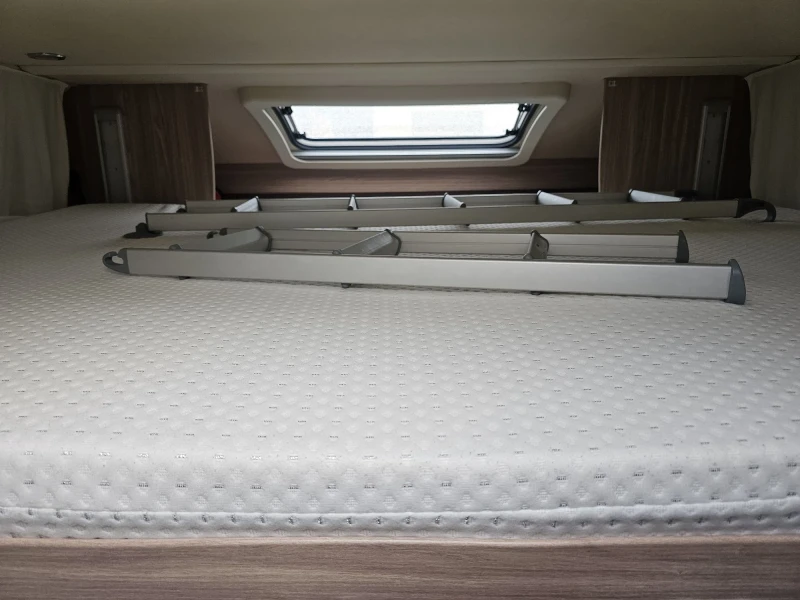 Кемпер Burstner Т729G, снимка 17 - Каравани и кемпери - 53380547