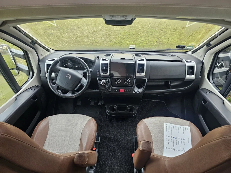 Кемпер Burstner Т729G, снимка 8 - Каравани и кемпери - 53380547