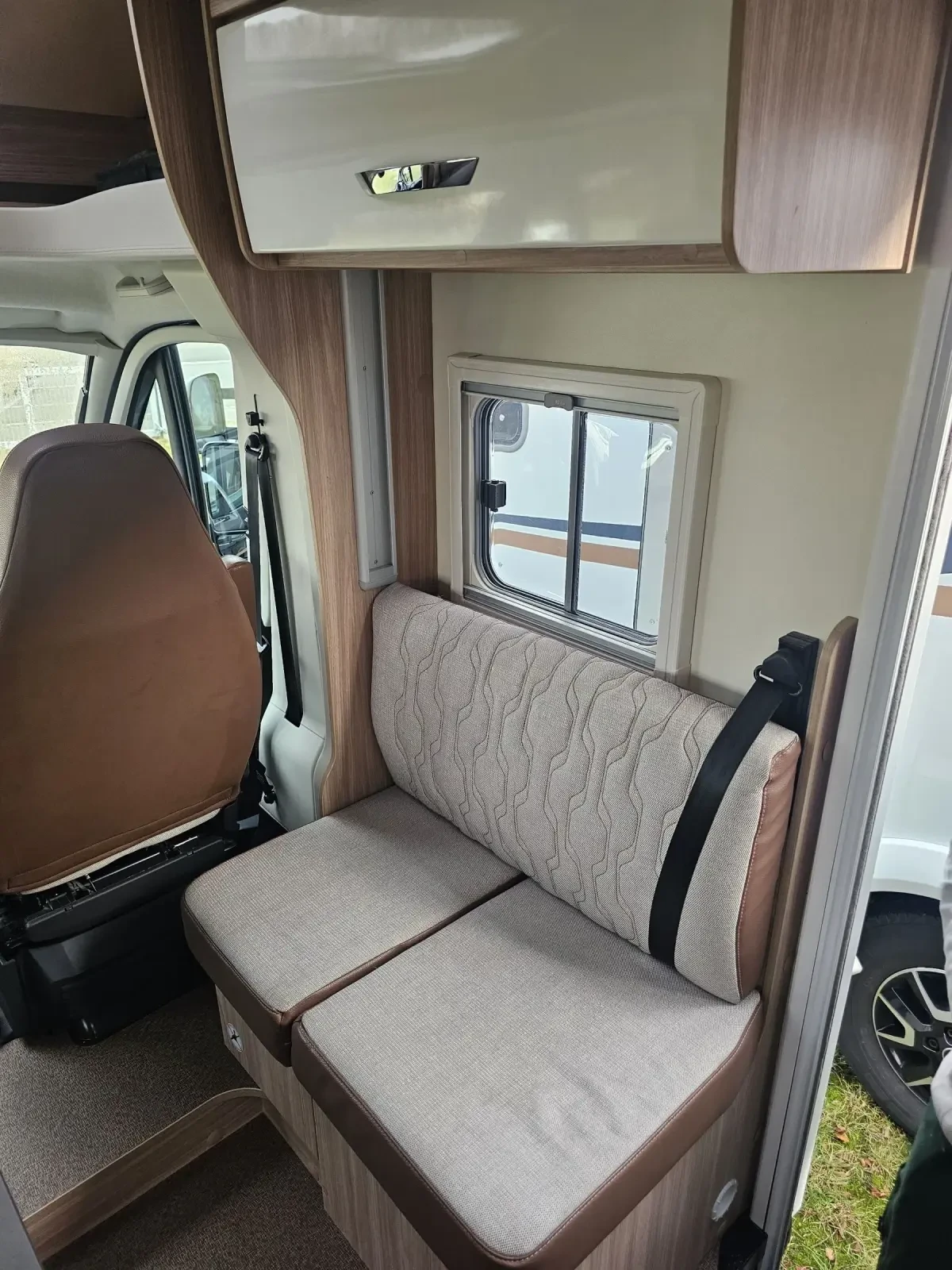 ������ Burstner �729G | Mobile.bg � ����������� 16