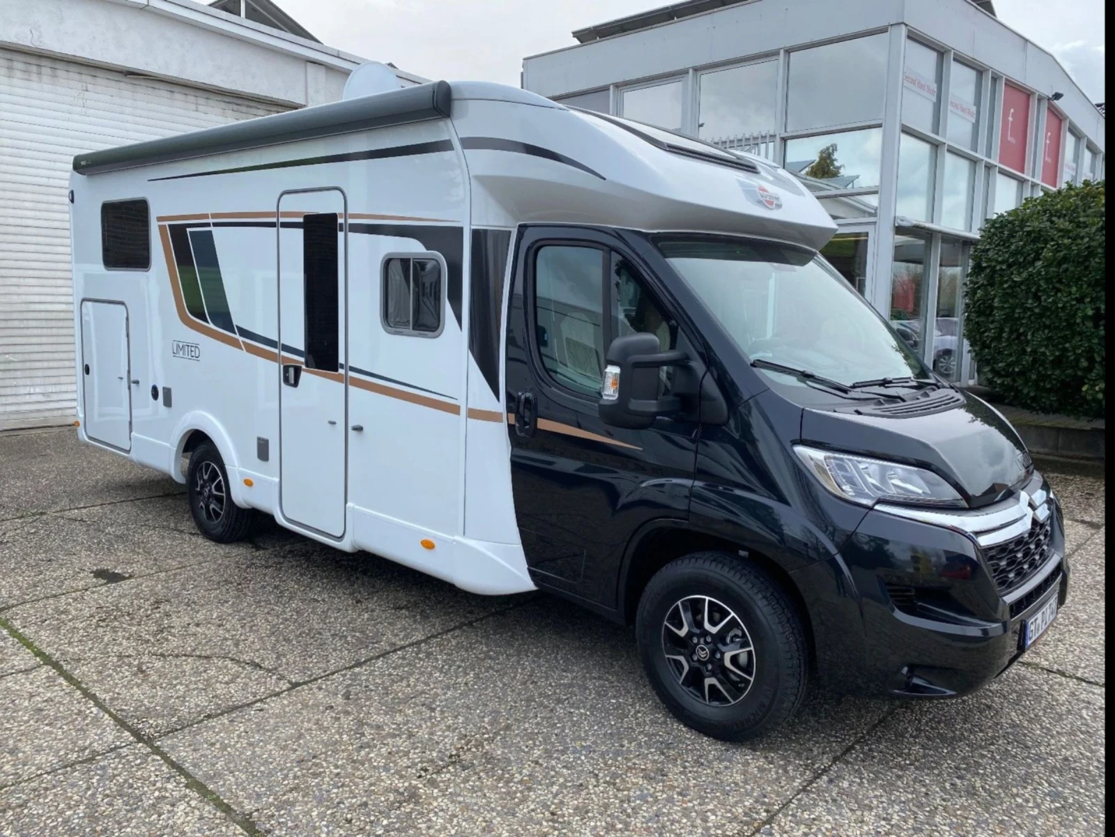 ������ Burstner �729G | Mobile.bg � ����������� 1