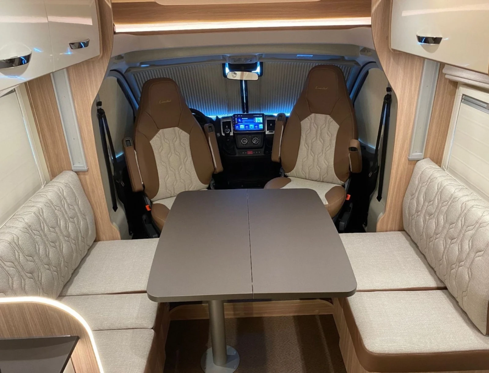 ������ Burstner �729G | Mobile.bg � ����������� 14