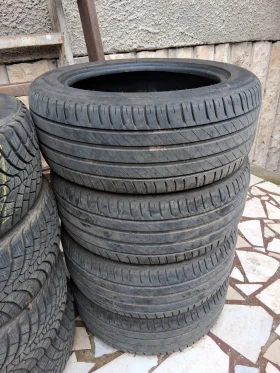      225/55R17