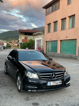Mercedes-Benz C 200 CGI, снимка 1