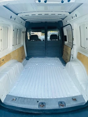VW Caddy 1.9 105, снимка 6