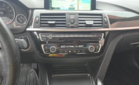 BMW 330 XDRIVE30I* Keyless* Навигация* Подгрев* Камера, снимка 6