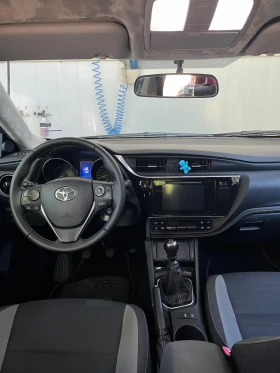 Toyota Auris 2.0 | Mobile.bg    10