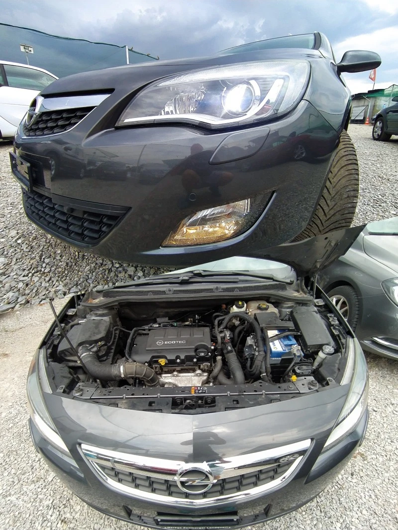 Opel Astra 139000 kм!! 1.4i Turbo/Навигация , снимка 15 - Автомобили и джипове - 47052238