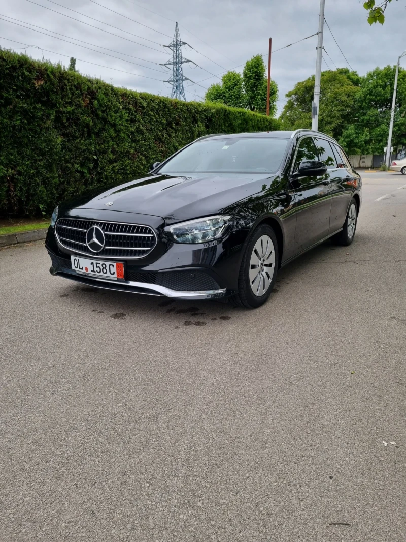 Mercedes-Benz E 200, снимка 1 - Автомобили и джипове - 47614829