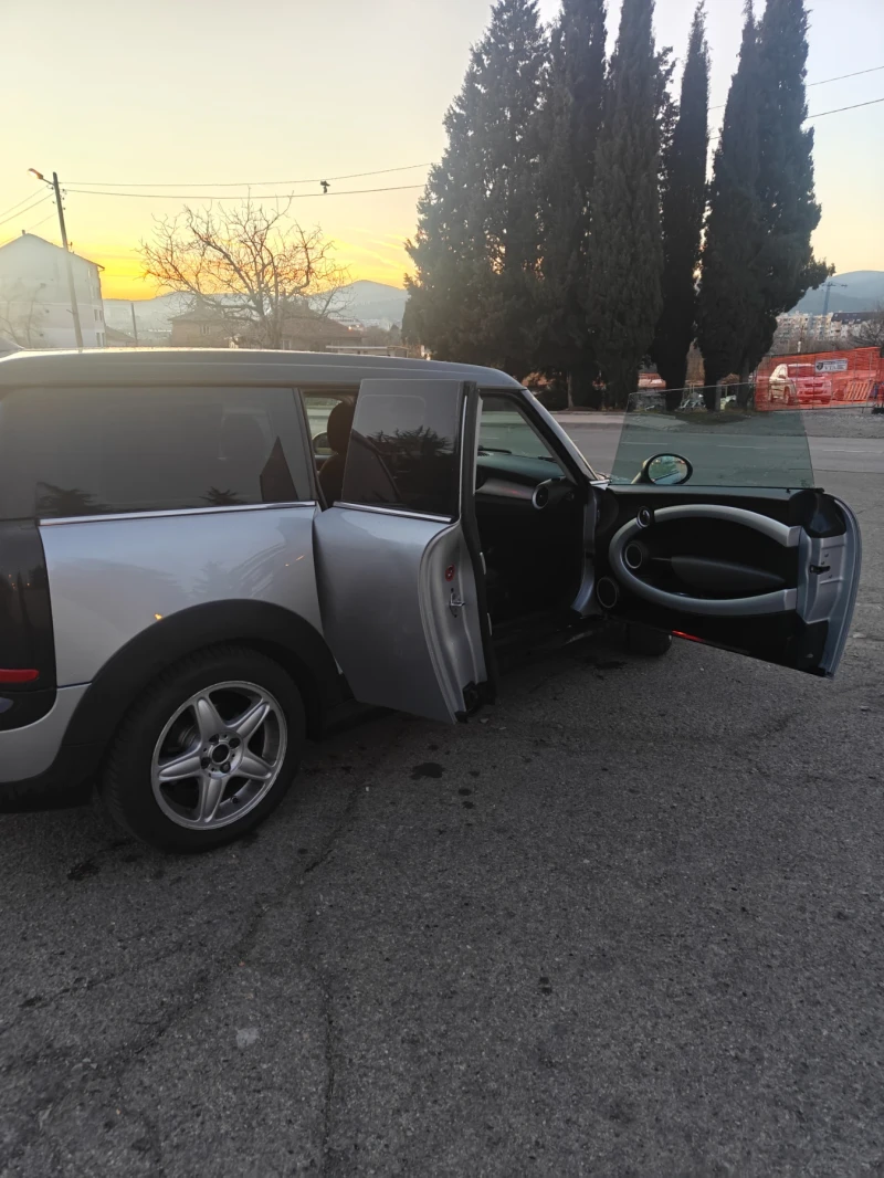 Mini Clubman 1.6 чист бензин , снимка 8 - Автомобили и джипове - 48337967