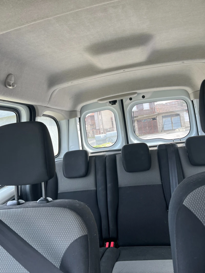 Renault Kangoo, снимка 4 - Автомобили и джипове - 48676835