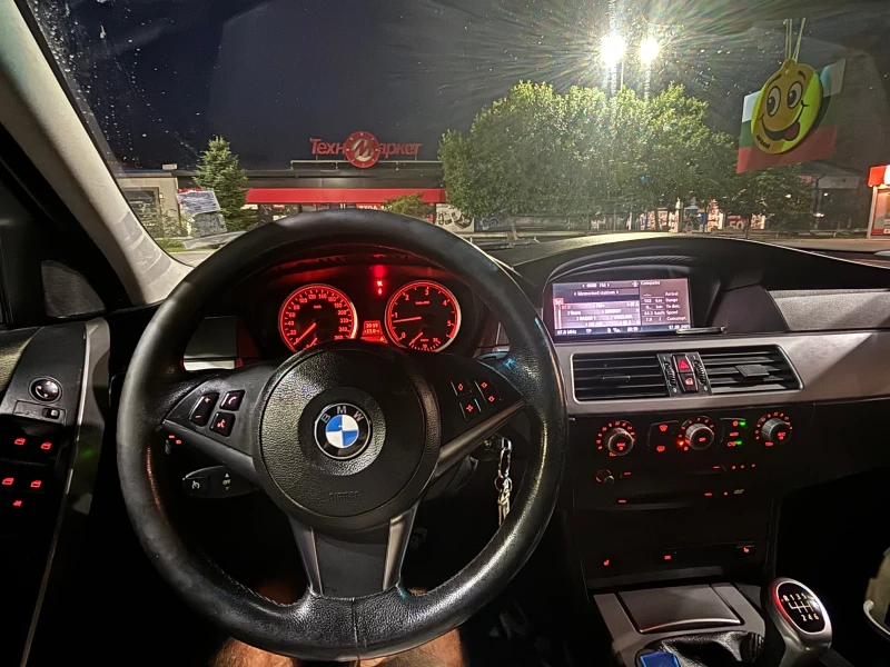 BMW 525 525d, снимка 10 - Автомобили и джипове - 51990389