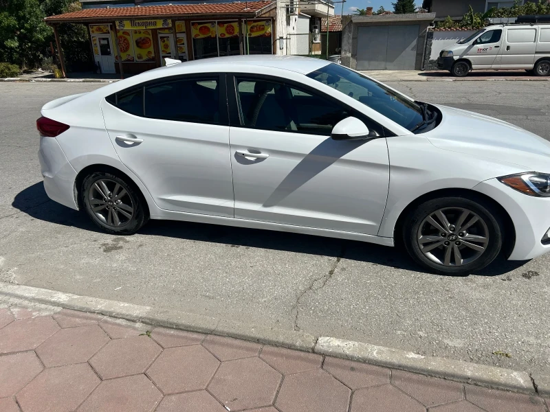 Hyundai Elantra 2.0 газ/ бензин , снимка 5 - Автомобили и джипове - 52669510