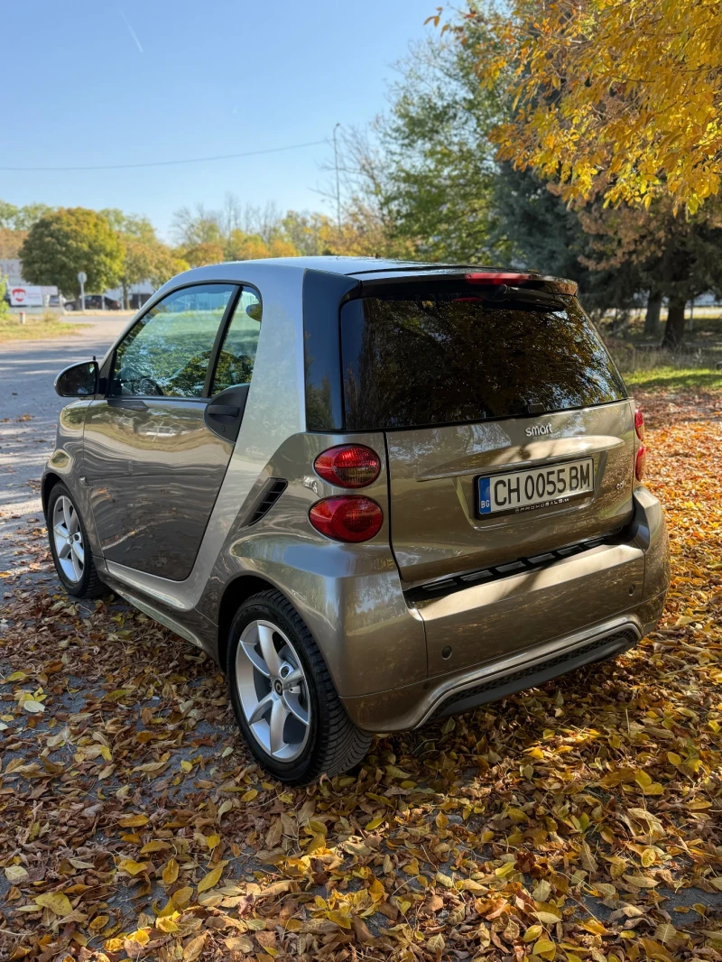 Smart Fortwo CDI/ АВТОМАТИК/ КЛИМАТИК/EURO5B, снимка 3 - Автомобили и джипове - 52158343
