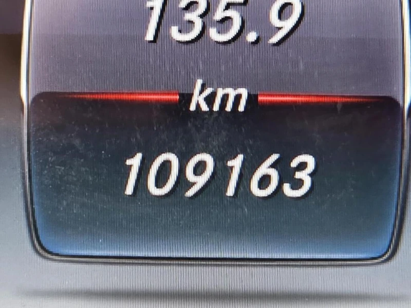 Mercedes-Benz C 300 * berline 4MATIC * CARFAX * ЦЕНА ДО БГ, снимка 16 - Автомобили и джипове - 52726087