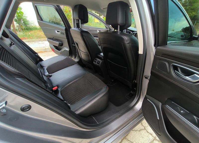 Renault Talisman 2018 1.6 TCe 150, снимка 14 - Автомобили и джипове - 52812532