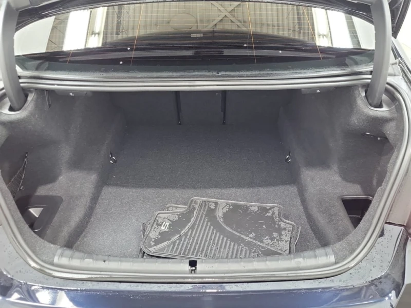 BMW 550 * M550I XDRIVE * CARFAX * ЦЕНА ДО БГ, снимка 15 - Автомобили и джипове - 52878467