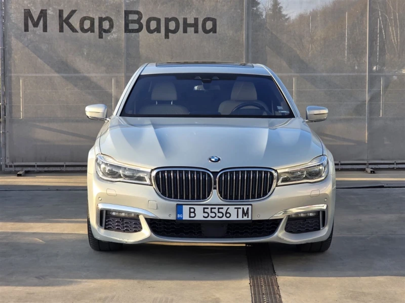 BMW 740 xDrive iPerformance, снимка 9 - Автомобили и джипове - 52967009