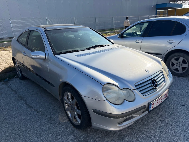 Mercedes-Benz C 180, снимка 2 - Автомобили и джипове - 53244739