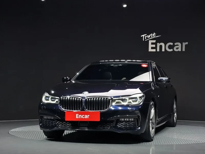 BMW 740 D xDrive M Sports - изображение 3