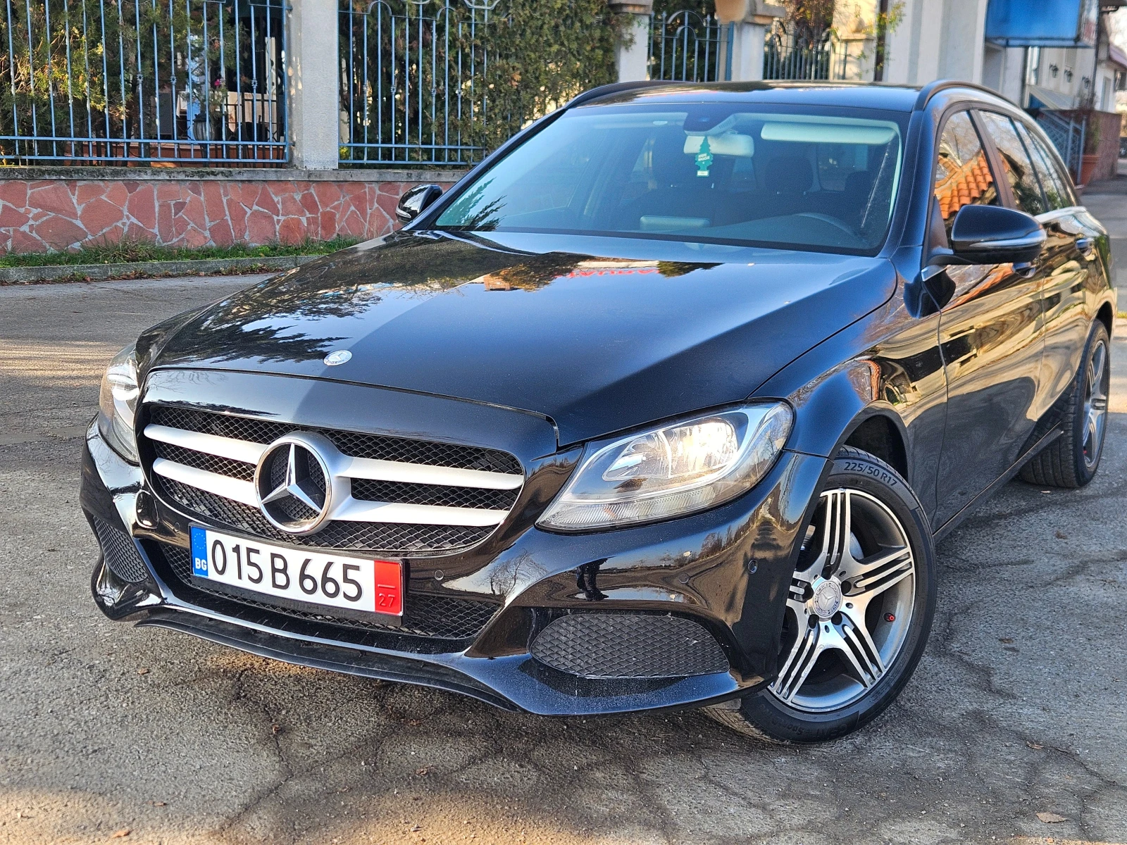 Mercedes-Benz C 200 AMG ПАКЕТ/ЛИЗИНГ, снимка 1