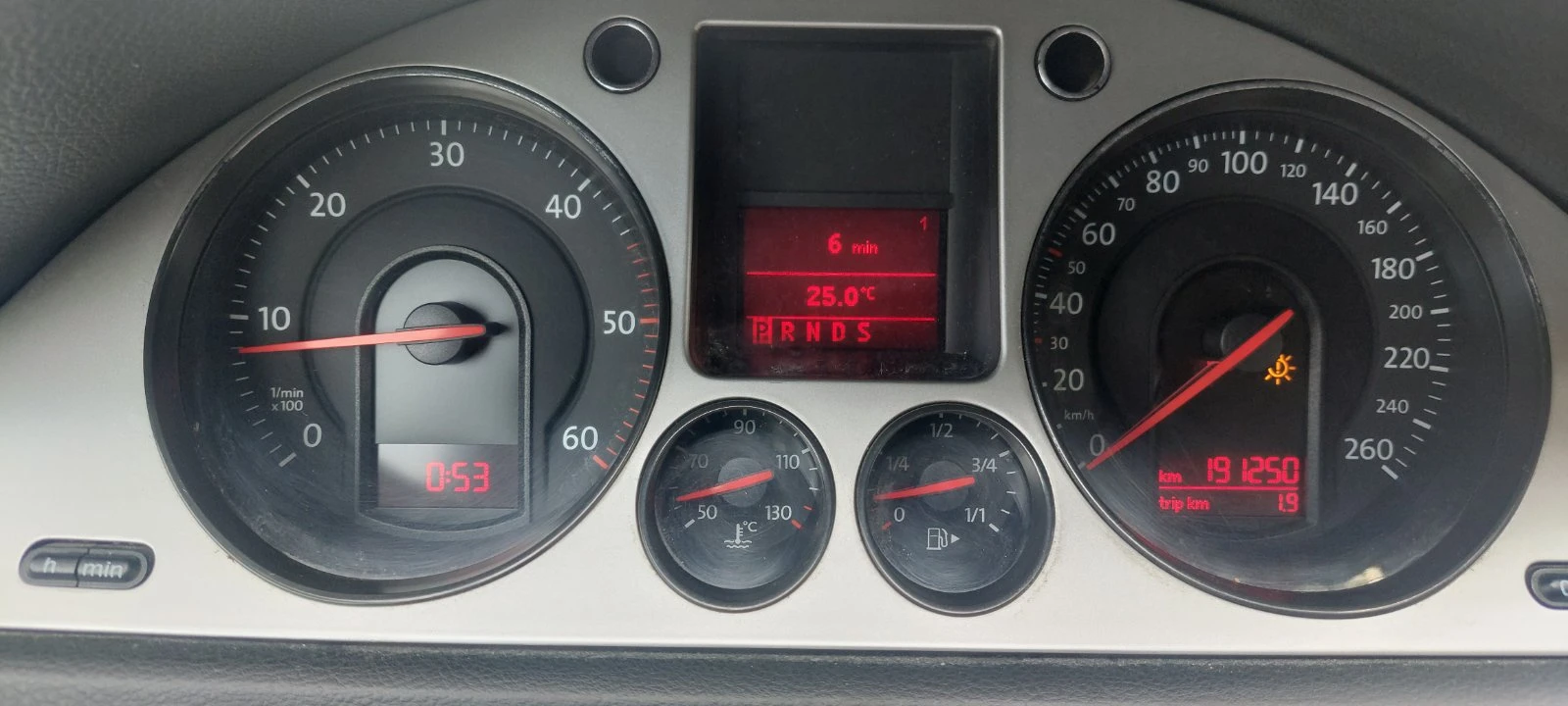 VW Passat 2.0 Tdi DSG | Mobile.bg — изображение 11