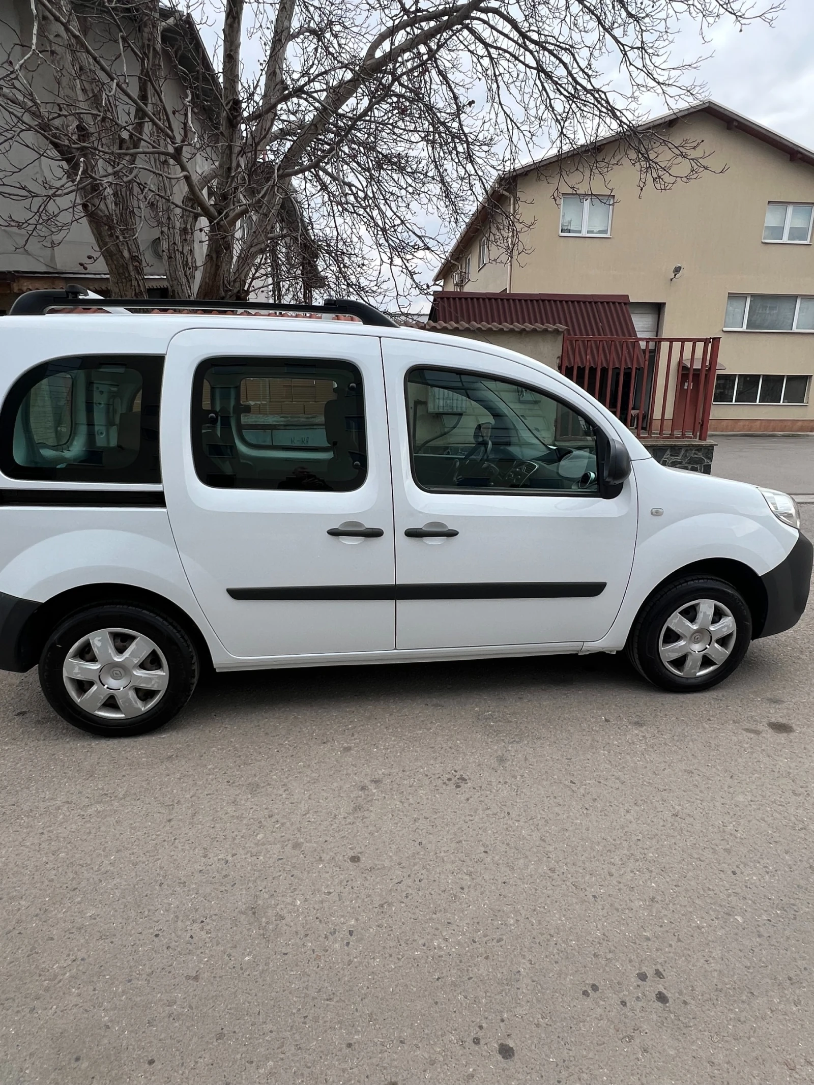 Renault Kangoo  - изображение 9