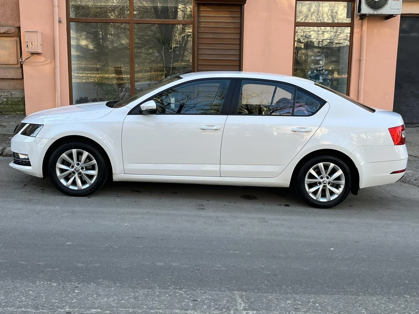 Skoda Octavia  - изображение 8