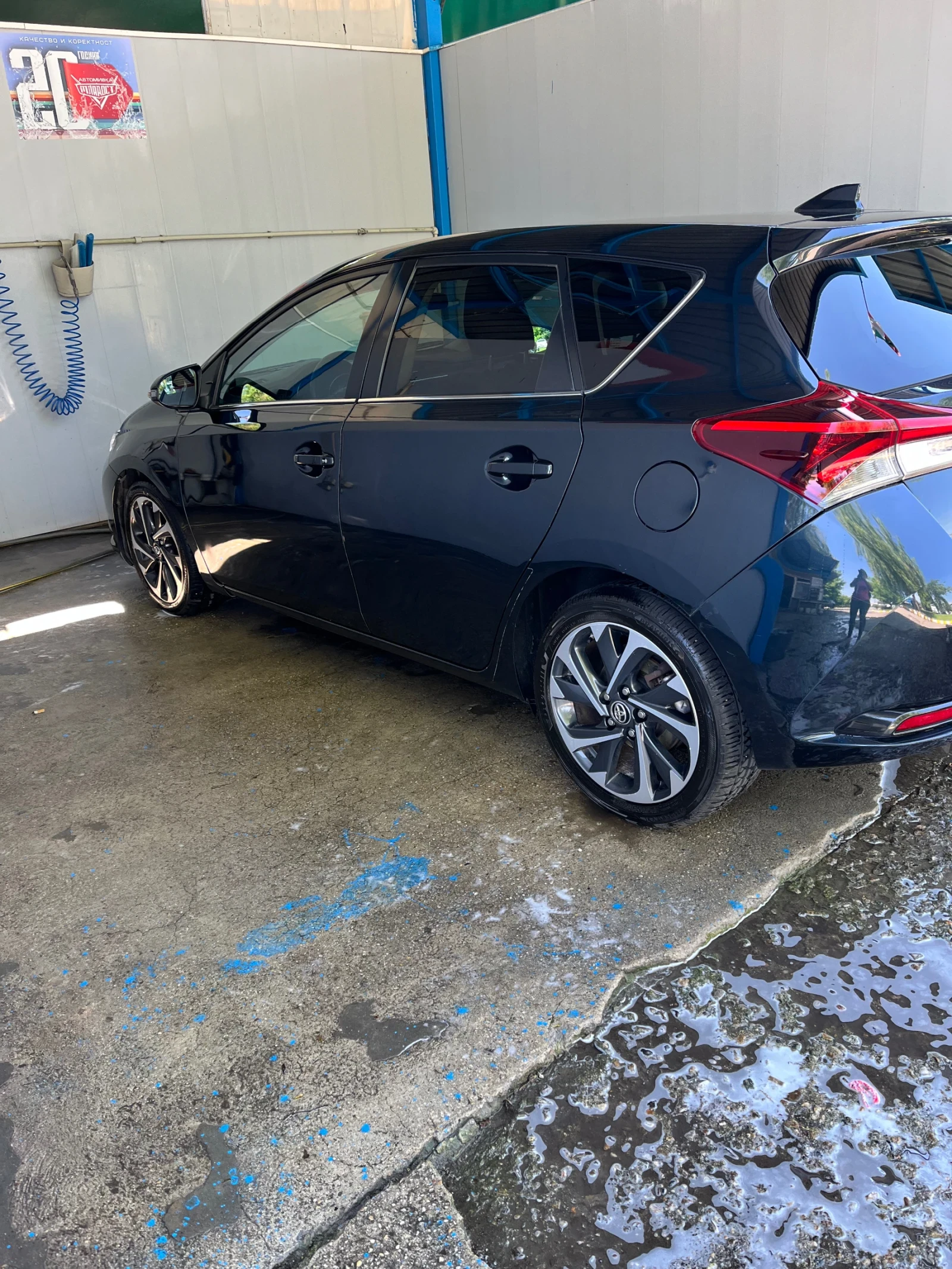 Toyota Auris 1.6 - изображение 8