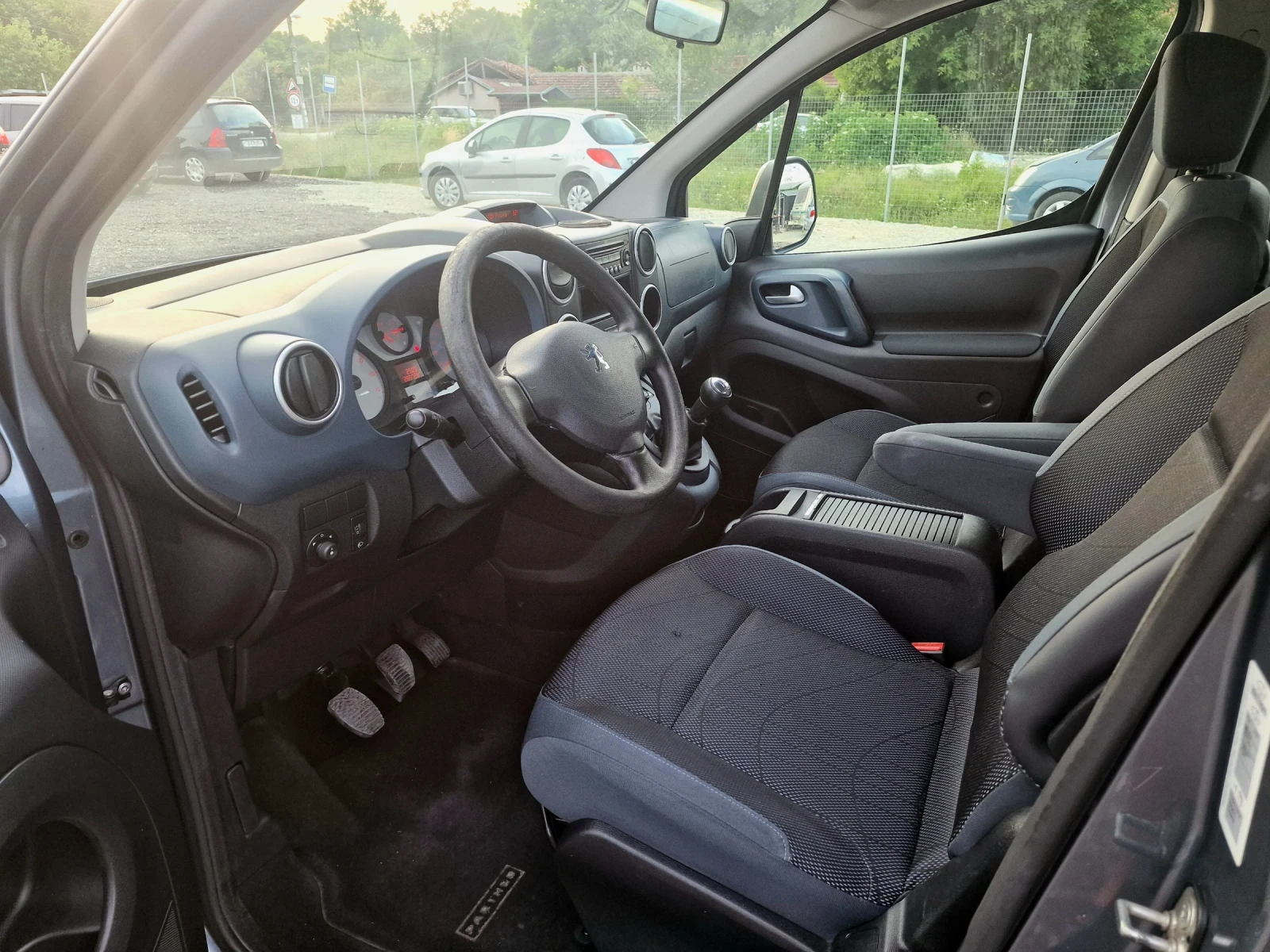 Peugeot Partner 1.6* 109* TEPEE - изображение 8