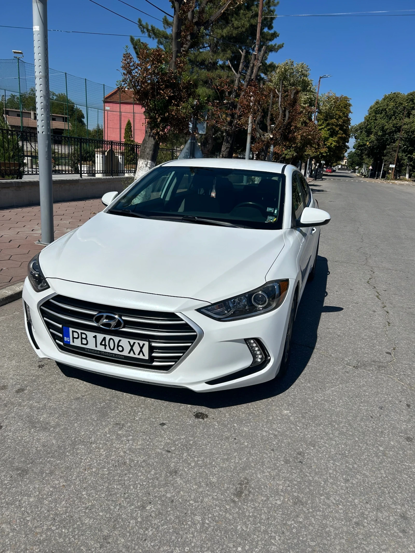 Hyundai Elantra 2.0 газ/ бензин  - изображение 2